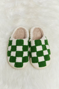 Checkered Print Plush Slide Slippers